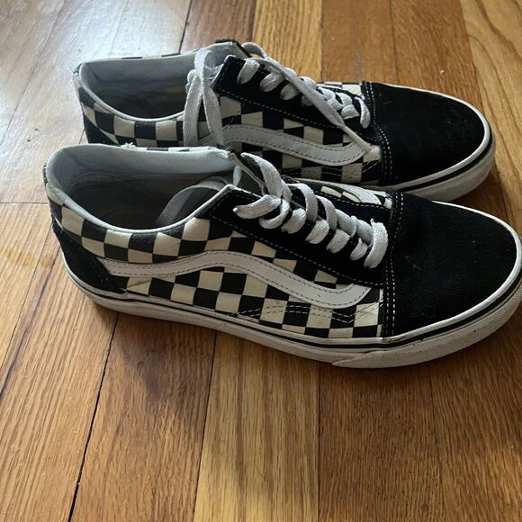 VANS WOMEN'S CLASSIC TENNIS SHOES BLACK WHITE CHECKERS SIZE 7 - Picture 3 of 12